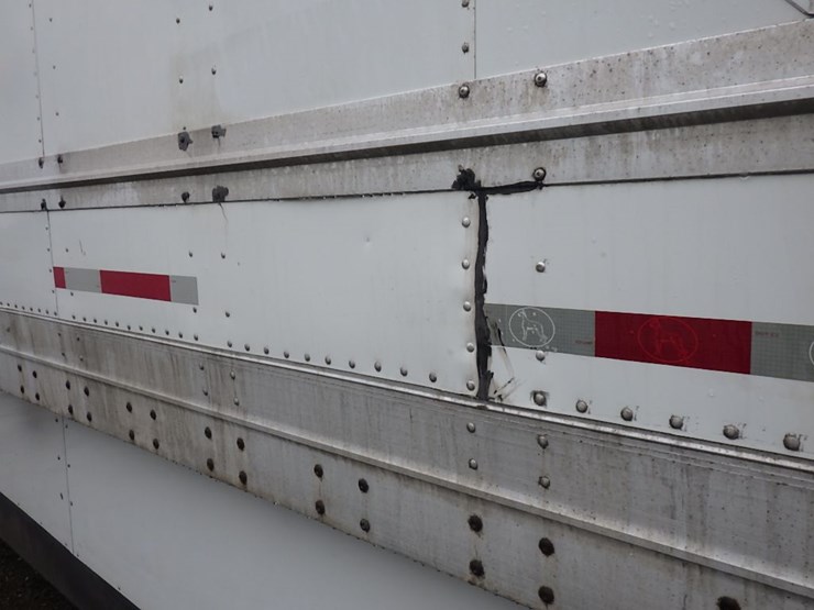 2016-great-dane-champion-se-image-23