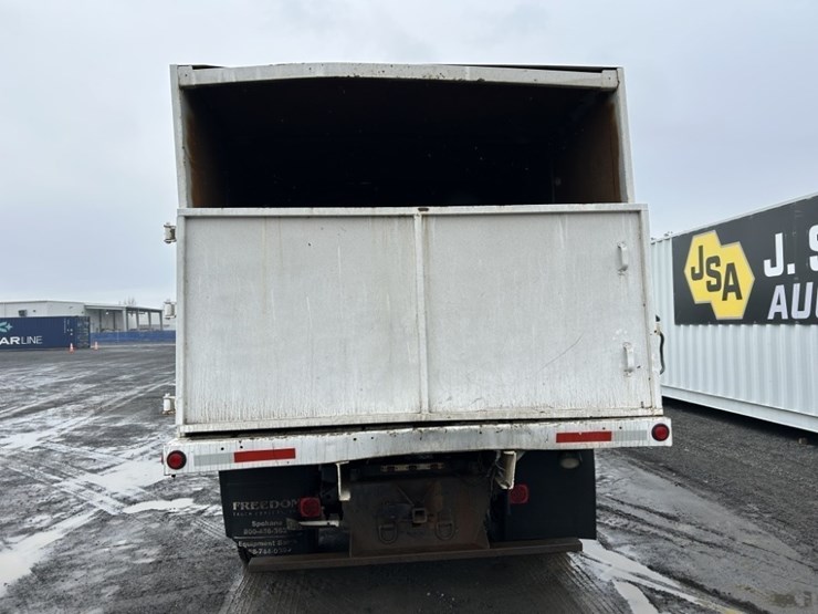 1997-chevrolet-c6500-chip-truck-image-34