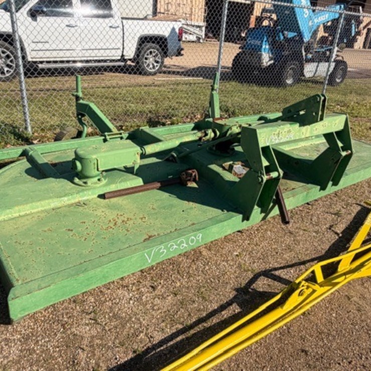 #32209 • 14FT BUSH HOG