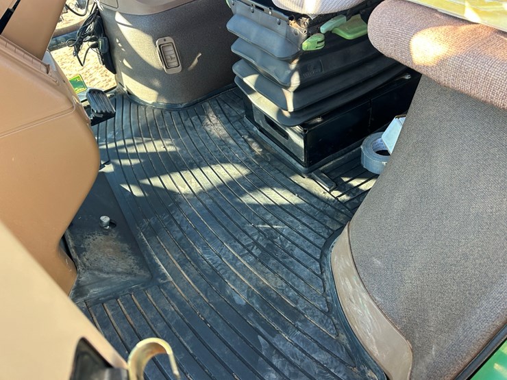 john-deere-4930-image-29