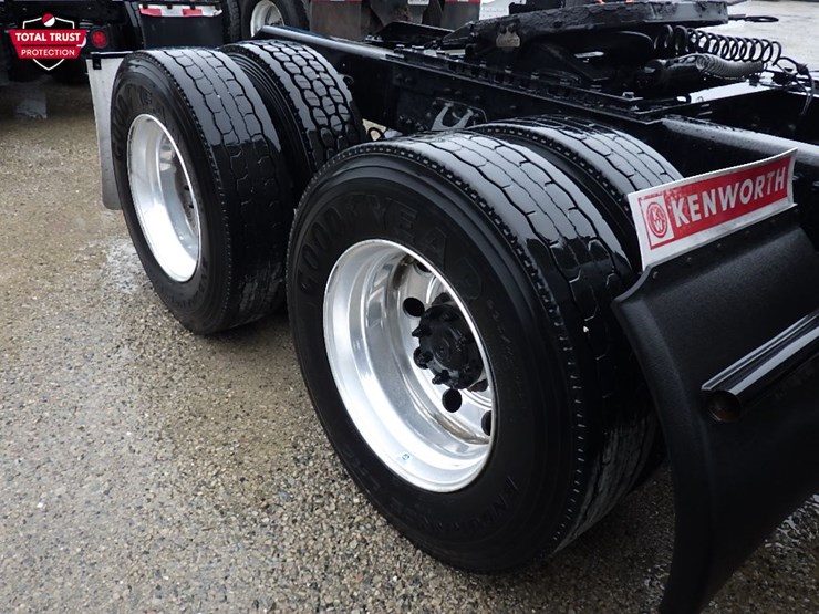 2024-kenworth-t680-image-7