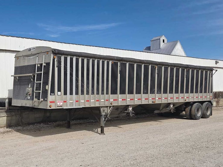 2013-cornhusker-ultralite-image-1