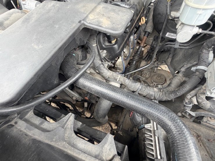 #428-•-2015-gmc-k1500-pickup-image-60