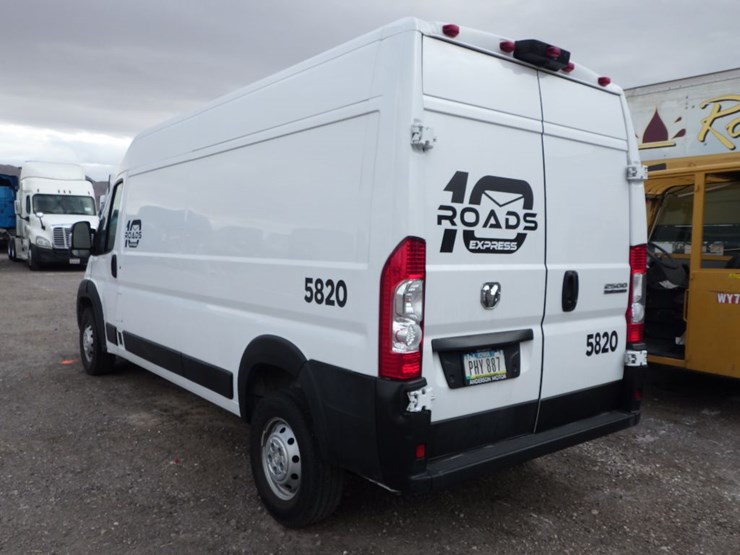 2023-dodge-2500-image-10