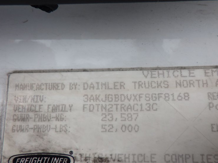 2015-freightliner-cascadia-113-evolution-image-19