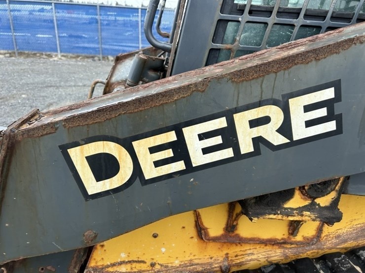 2023-deere-317g-image-20