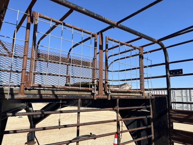 1995-gooseneck-32-image-13