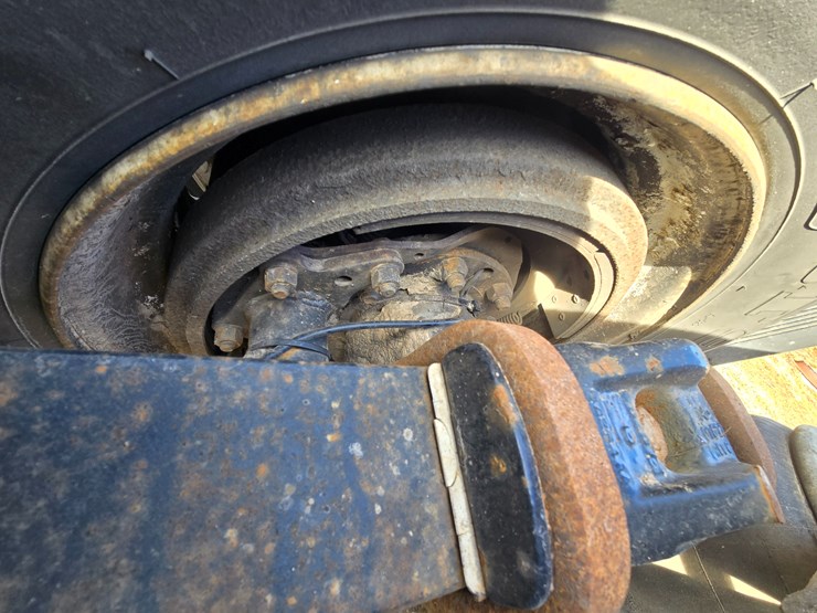 1997-peterbilt-377-image-80