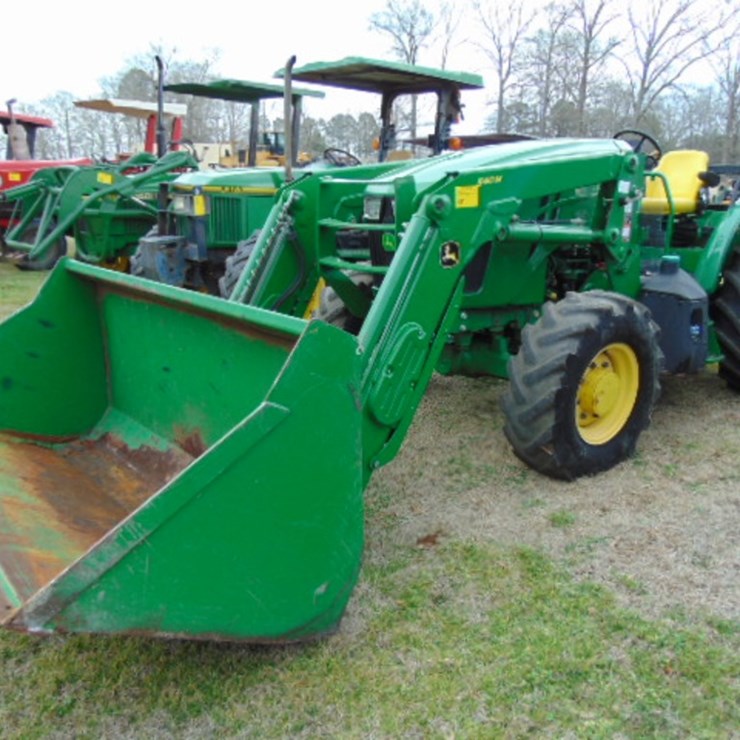 JOHN DEERE 5090EL