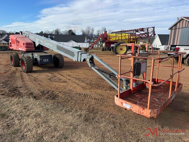 2015-skyjack-sj66t-image-3