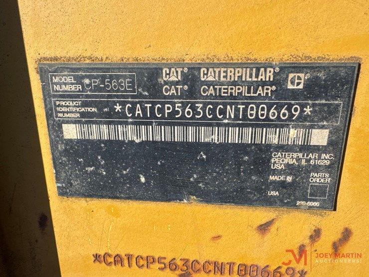 2005-caterpillar-cp-563e-image-23