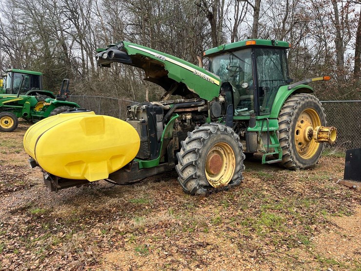 john-deere-8320-image-1