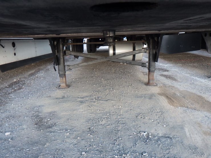 2017-utility-3000r-image-4