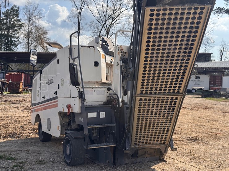 2015-wirtgen-w100i-image-11