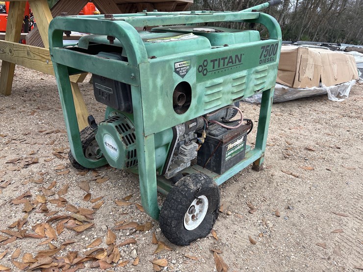 #5304-•-titan-7500-image-1