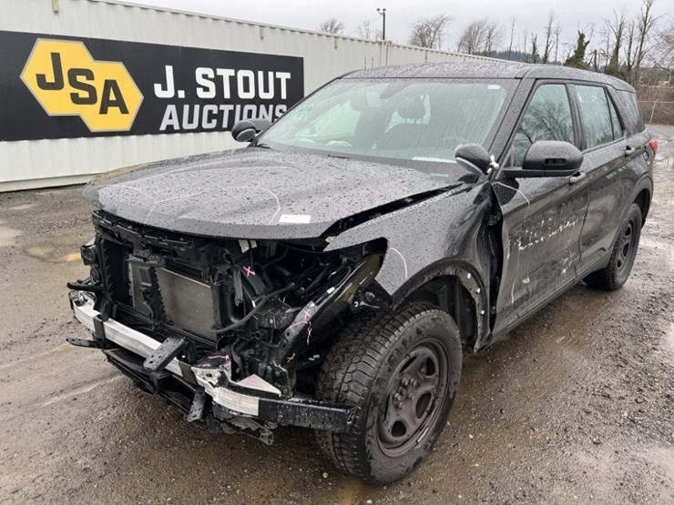 2024-ford-explorer-image-1