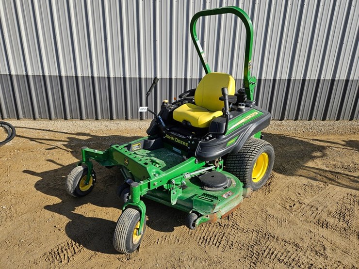 2016-john-deere-z930r-image-1
