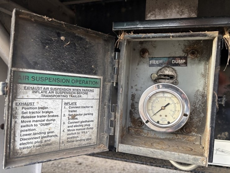 2007-wilson-cf-900-image-29