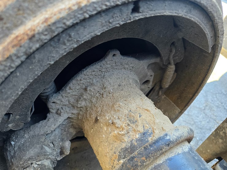 1998-mack-dm600-image-54