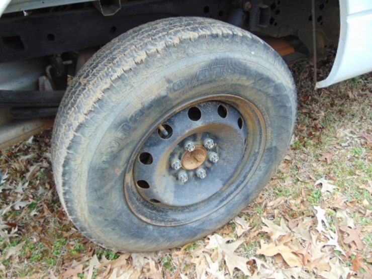 2014-ford-f150-xl-image-5