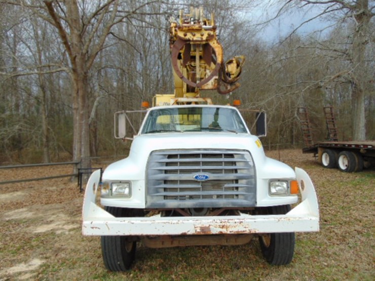 1995-ford-f800-image-8