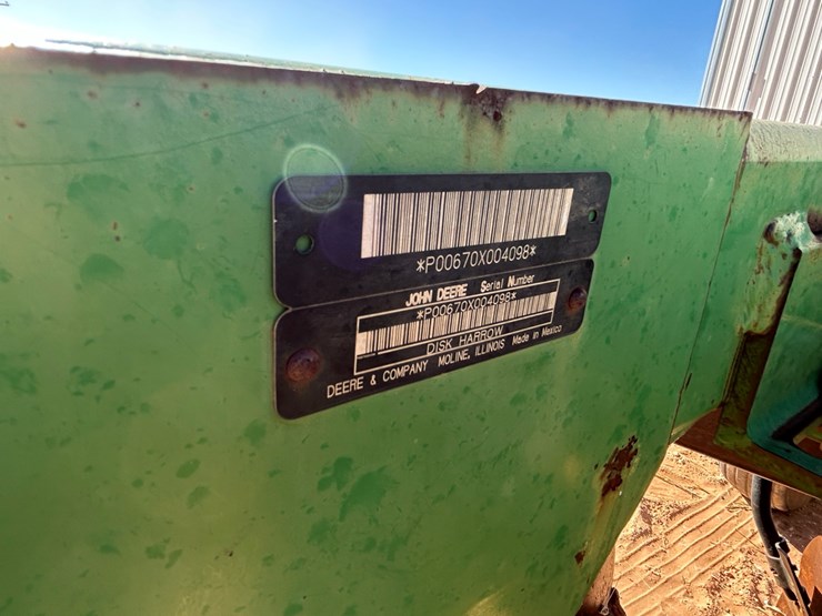 john-deere-670-image-13