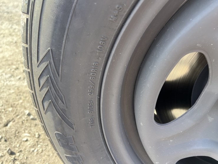 2024-ford-explorer-image-15