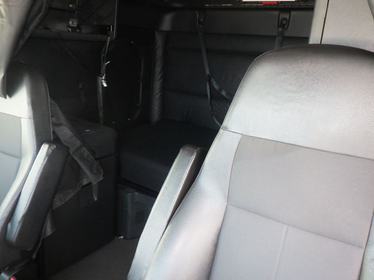 2024-freightliner-cascadia-126-image-22