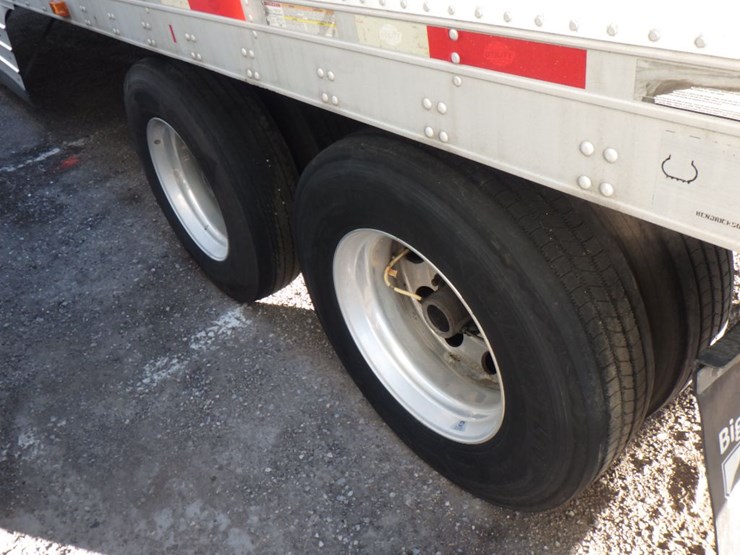 2016-utility-3000r-image-12