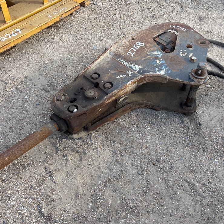 #2768 • HYDRAULIC BREAKING HAMMER
