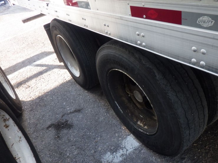 2022-utility-4000d-x-image-6