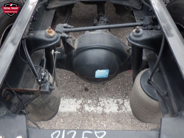 2022-kenworth-t680-image-9