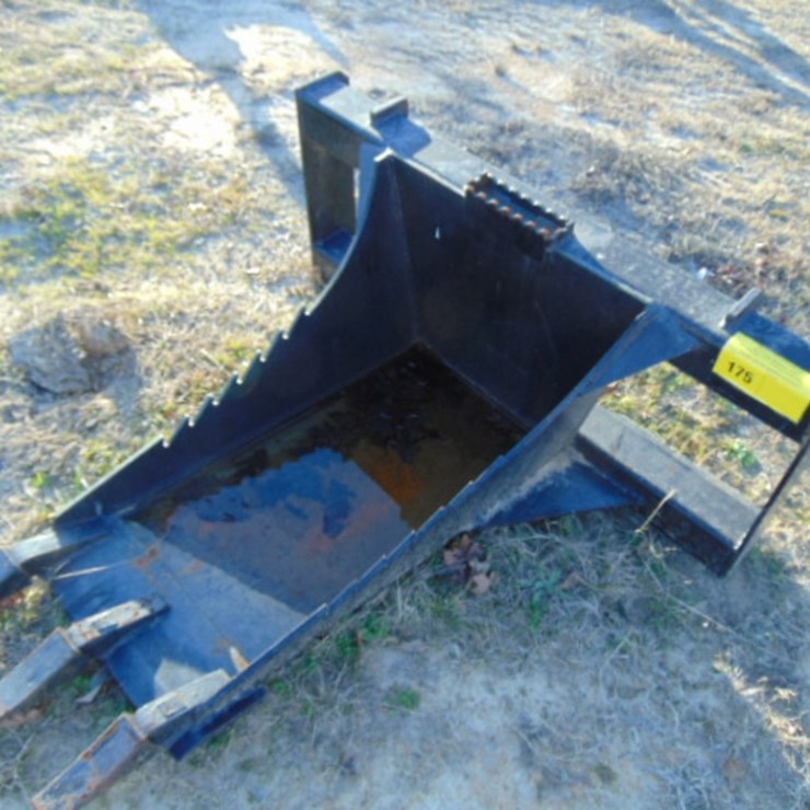 SKID STEER STUMP BUCKET