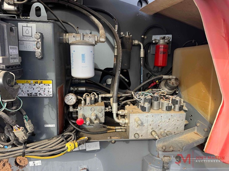 2015-skyjack-sj66t-image-6