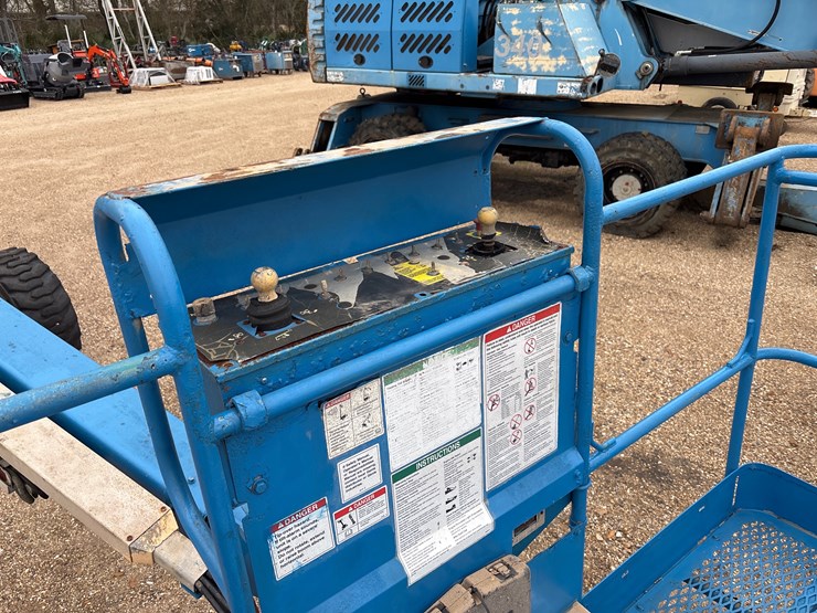 #2586-•-genie-540-|-parts-or-repair-only-image-6