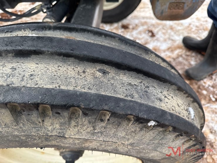 new-holland-workmaster-65-image-12