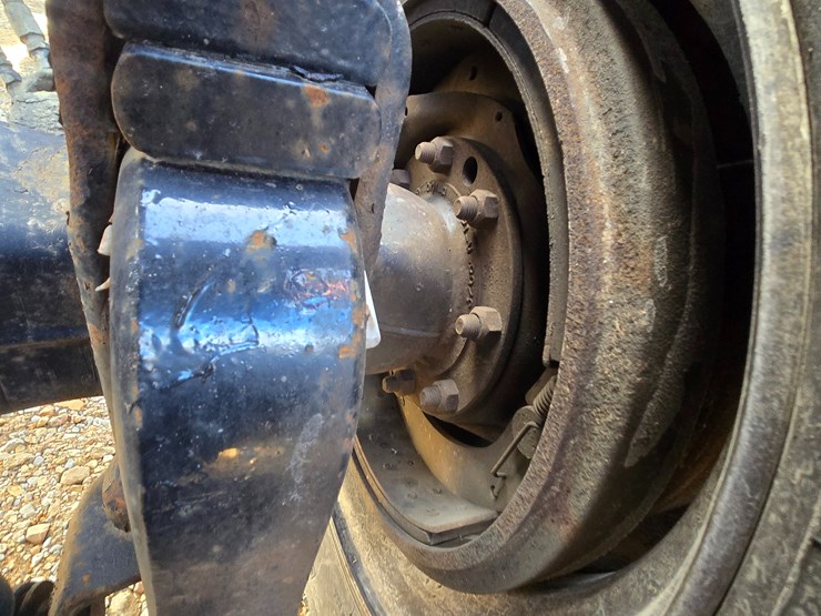 1997-peterbilt-377-image-84