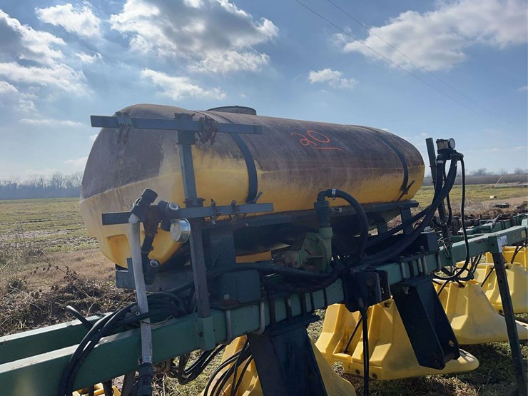 red-ball-row-hood,-8-row-image-3