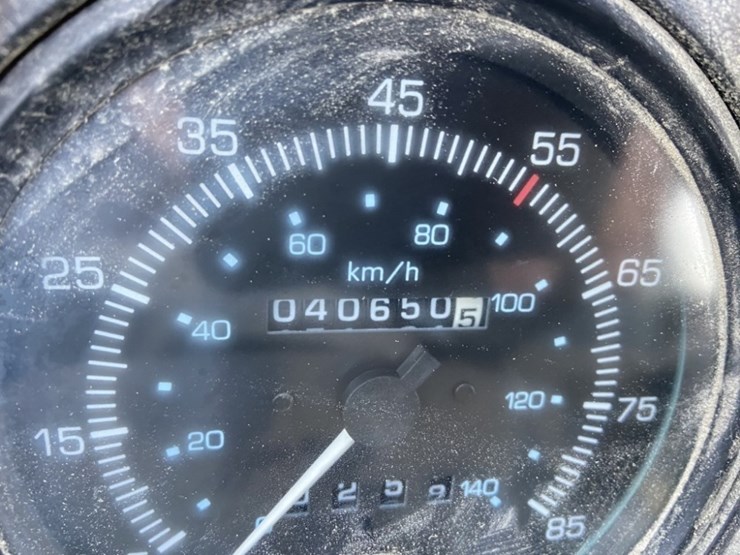 2005-freightliner-fc80-image-26