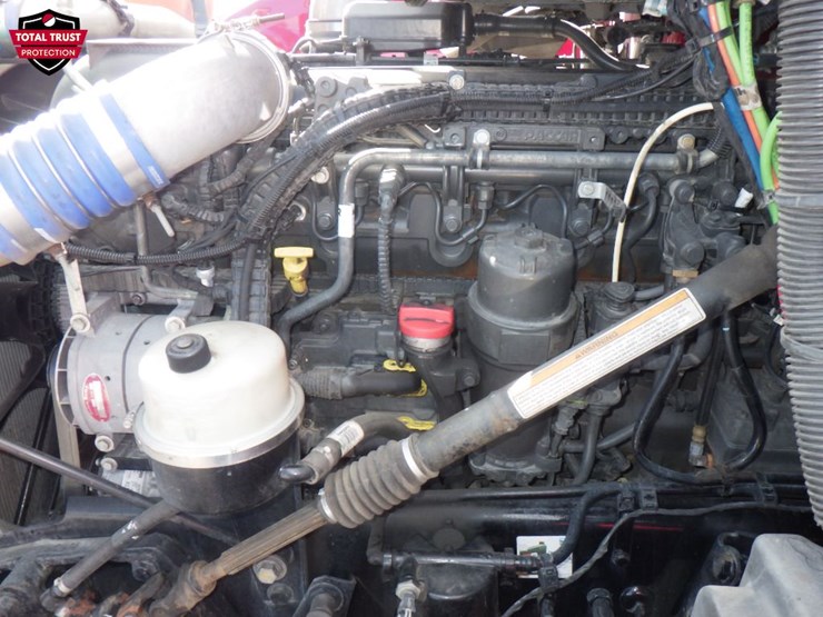 2020-kenworth-t680-image-19