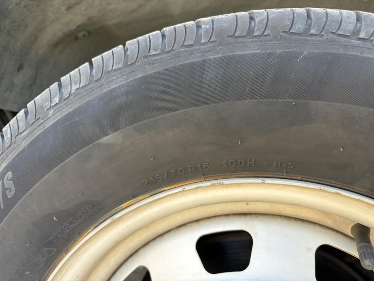 2009-chevrolet-colorado-image-28