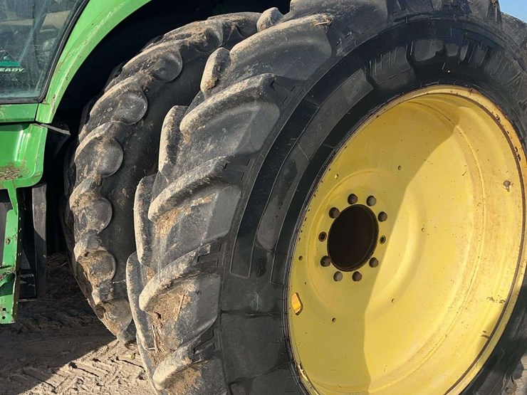 john-deere-8220-image-12