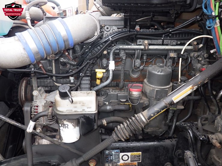 2022-kenworth-t680-image-25