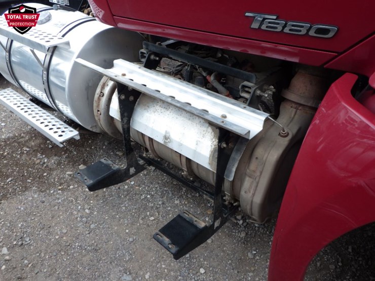 2019-kenworth-t880-image-5