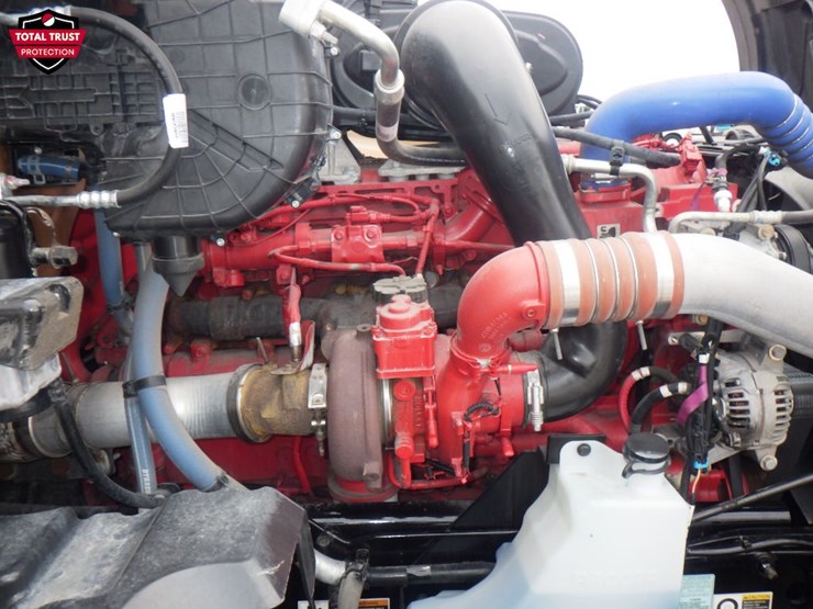 2023-kenworth-t680-image-21