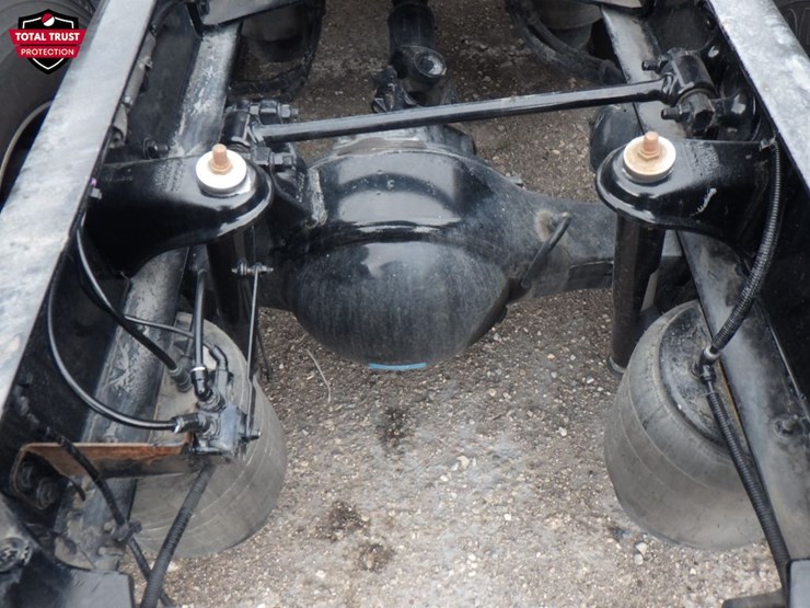 2022-kenworth-t680-image-9