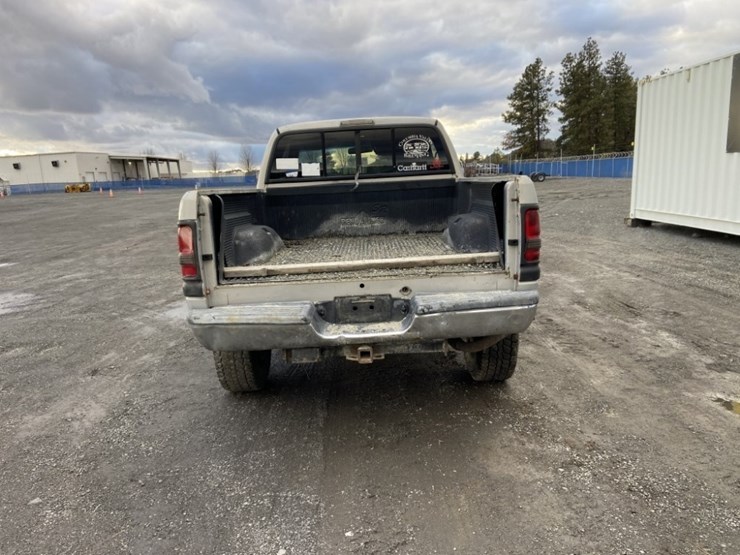 1997-dodge-ram-2500-image-4