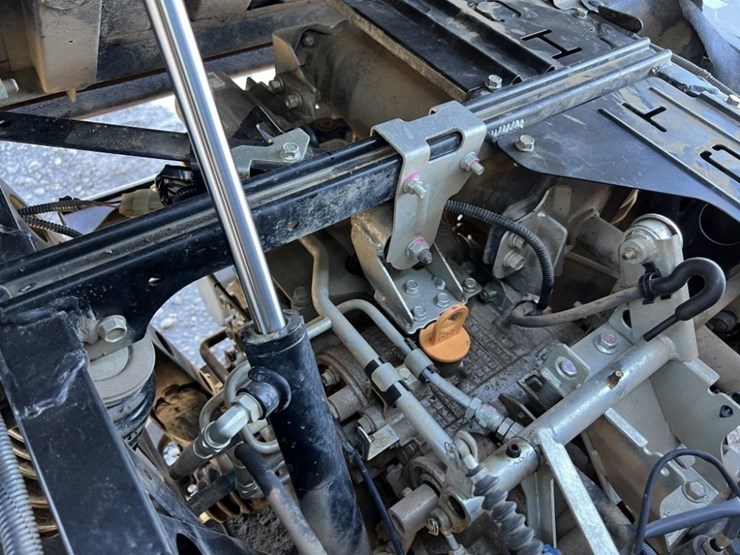 kubota-rtv-x900-image-17