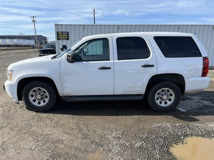 2012-chevrolet-tahoe-image-7