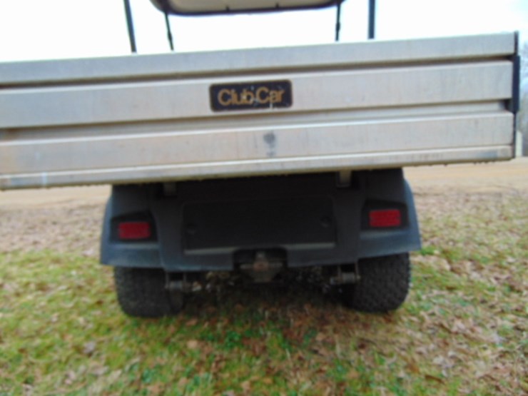 2017-club-car-carryall-300-image-4